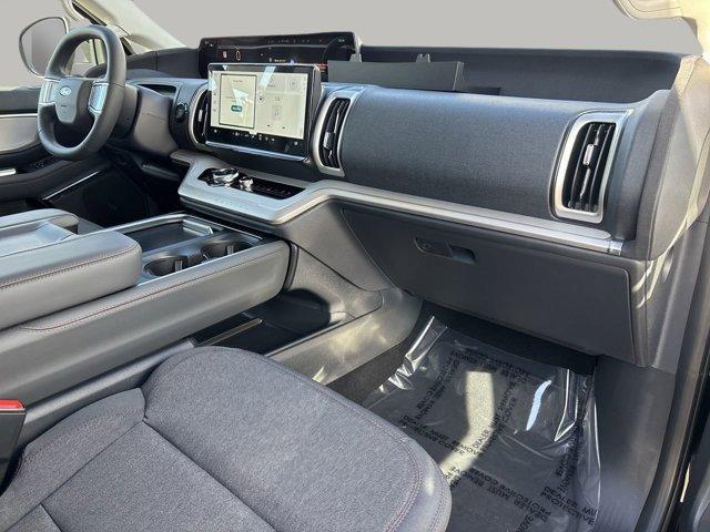 new 2025 Ford Expedition Max car, priced at $63,297