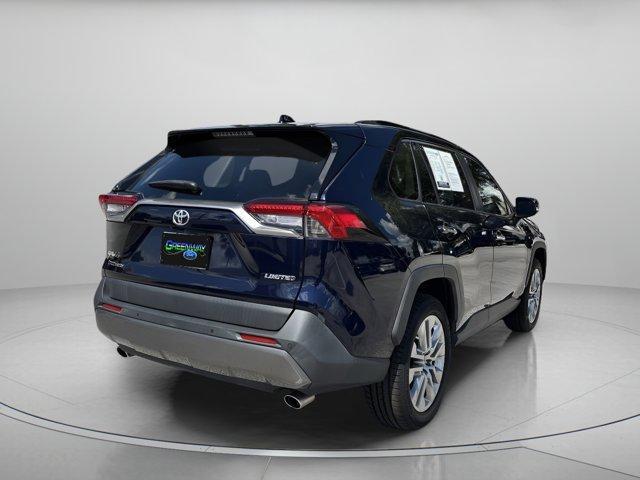 used 2020 Toyota RAV4 car, priced at $27,138