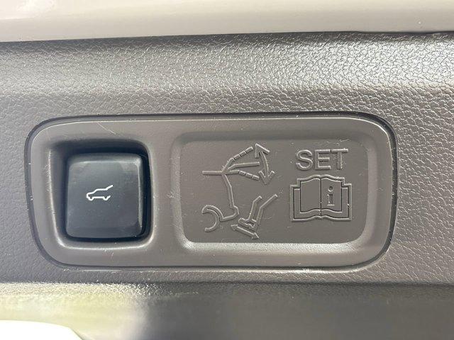 used 2022 Lincoln Navigator car, priced at $49,357