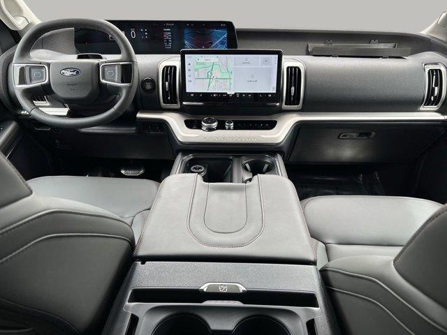 new 2025 Ford Expedition car, priced at $65,306