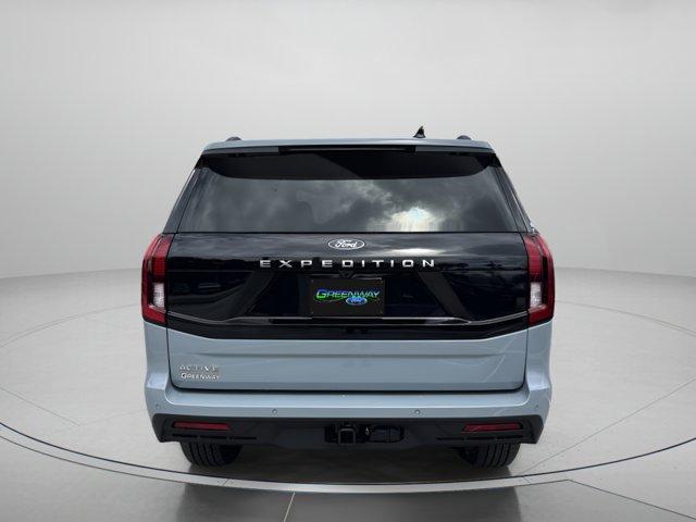 new 2025 Ford Expedition car, priced at $65,306