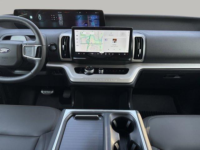 new 2025 Ford Expedition Max car, priced at $69,062