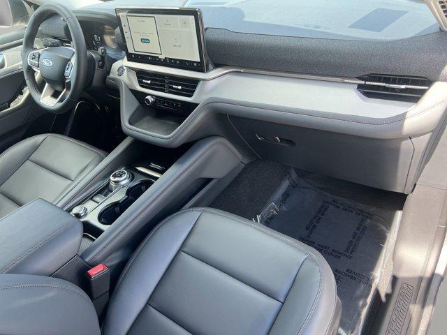 new 2025 Ford Explorer car, priced at $43,756