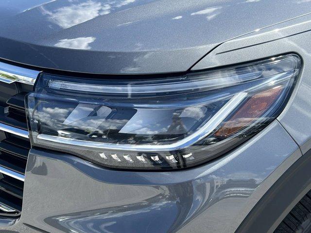 new 2025 Ford Explorer car, priced at $43,756