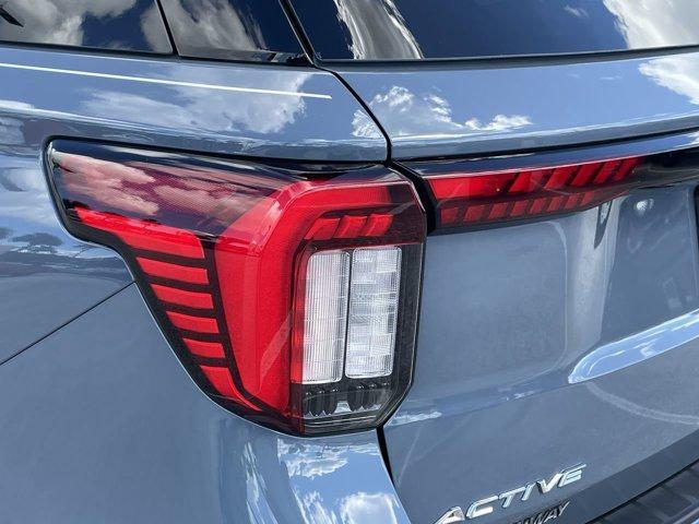 new 2025 Ford Explorer car, priced at $38,288