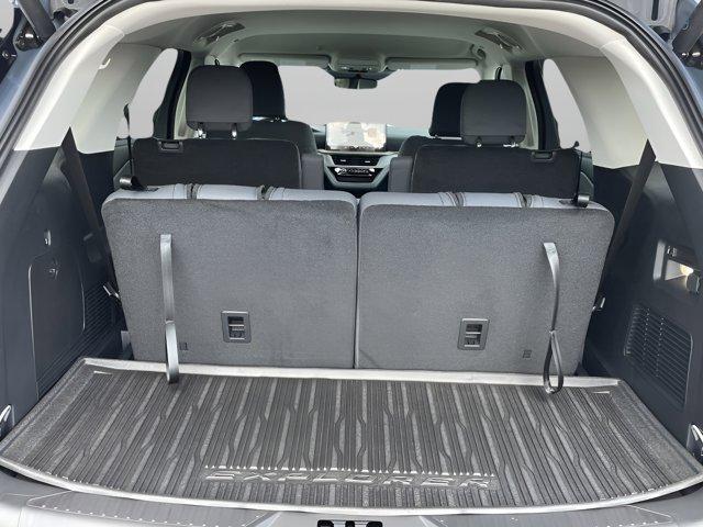 new 2025 Ford Explorer car, priced at $38,288