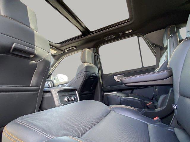 new 2025 Ford Expedition car, priced at $82,352