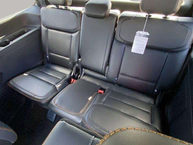 new 2025 Ford Expedition car, priced at $82,352