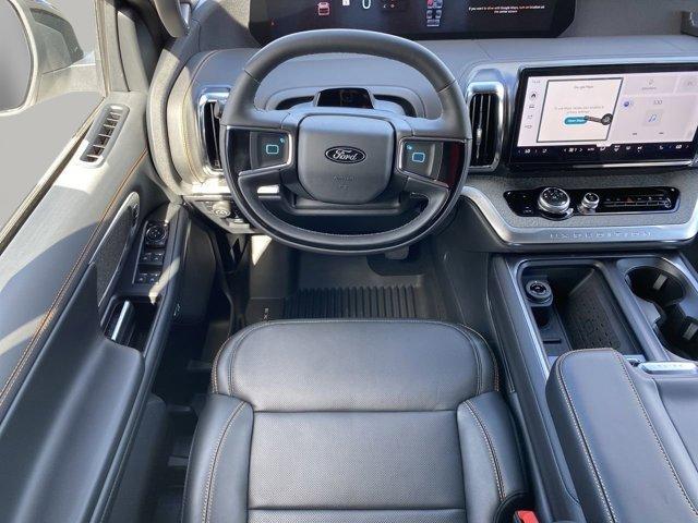 new 2025 Ford Expedition car, priced at $82,352