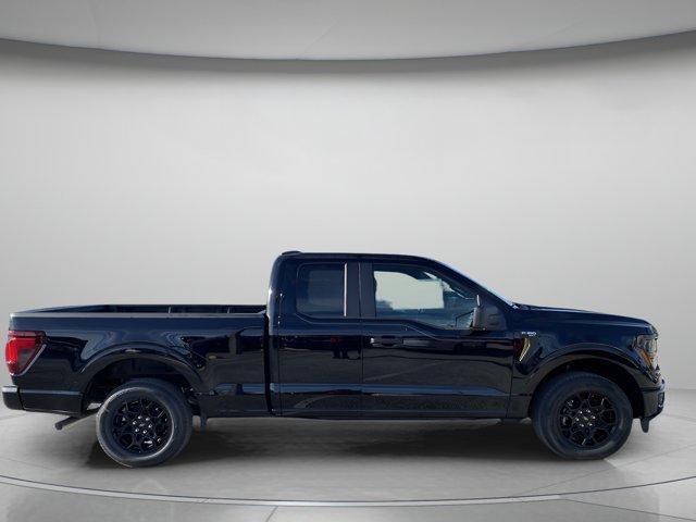 new 2025 Ford F-150 car, priced at $40,292
