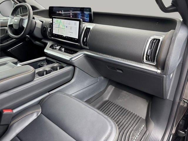 new 2025 Ford Expedition car, priced at $74,957