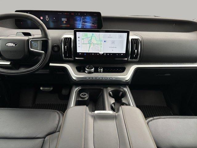 new 2025 Ford Expedition car, priced at $74,957