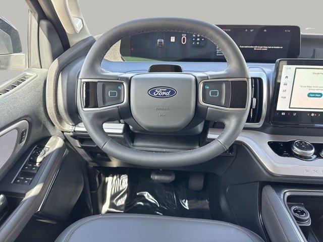 new 2025 Ford Expedition car, priced at $67,736