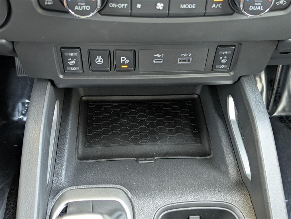 new 2025 Nissan Frontier car, priced at $32,676