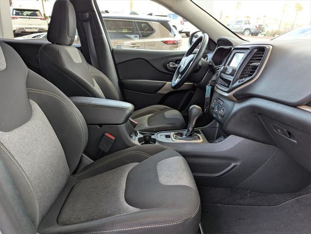 used 2018 Jeep Cherokee car, priced at $13,998