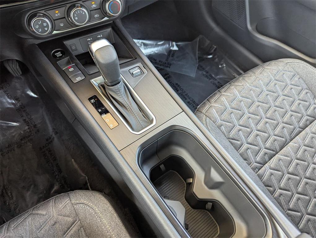 new 2025 Nissan Kicks car, priced at $22,935