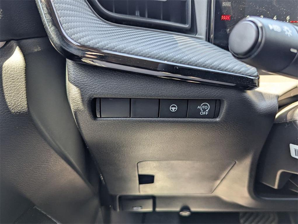 new 2025 Nissan Kicks car, priced at $25,607