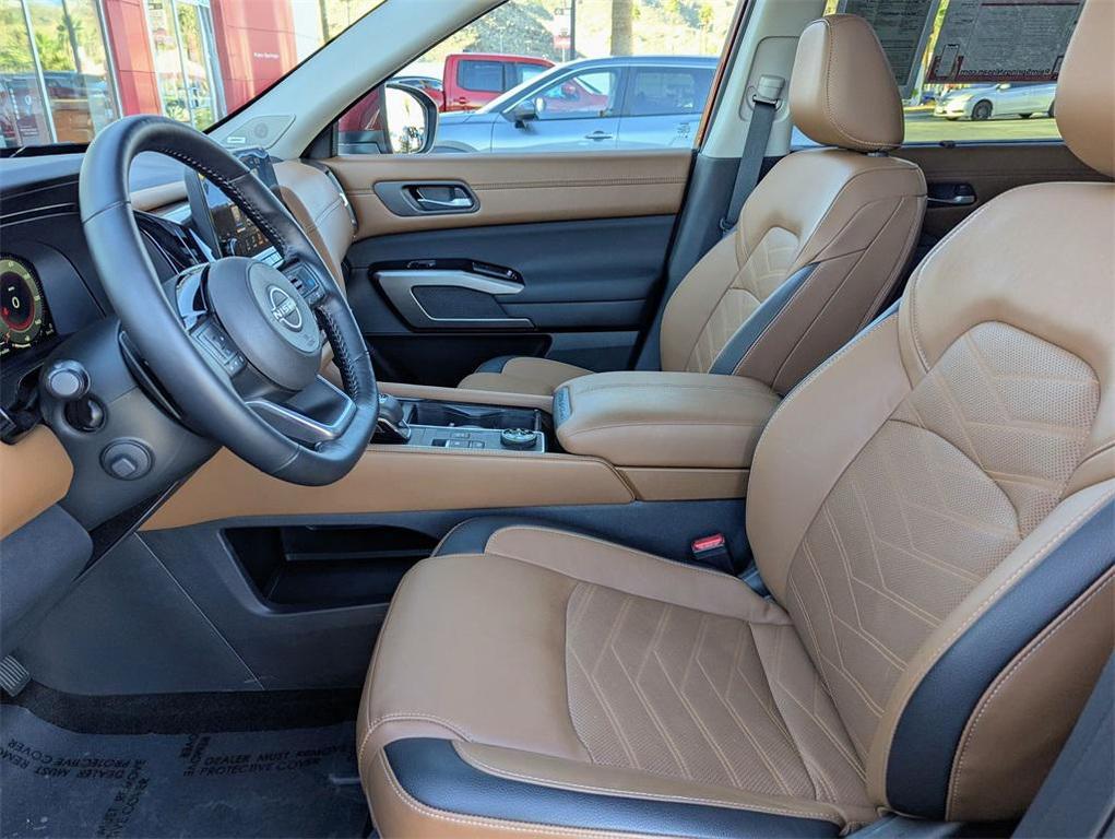 used 2025 Nissan Pathfinder car, priced at $44,950