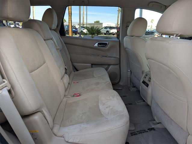 used 2015 Nissan Pathfinder car, priced at $12,950