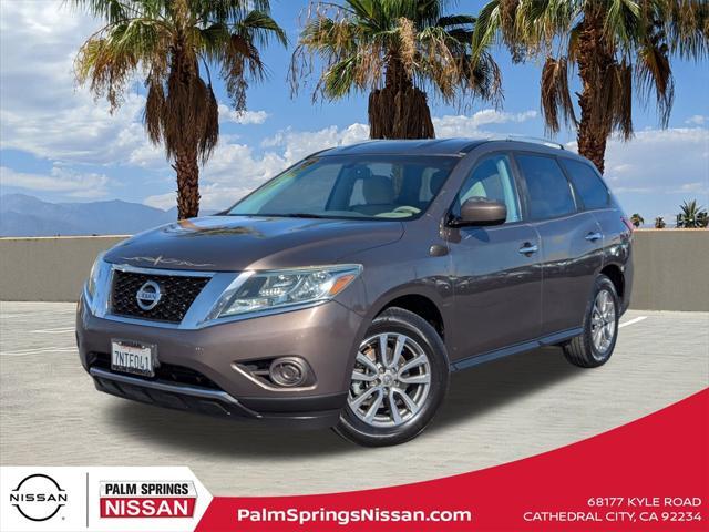 used 2015 Nissan Pathfinder car, priced at $12,950