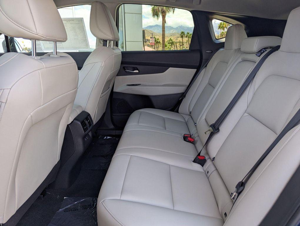 new 2025 Nissan Murano car, priced at $40,062
