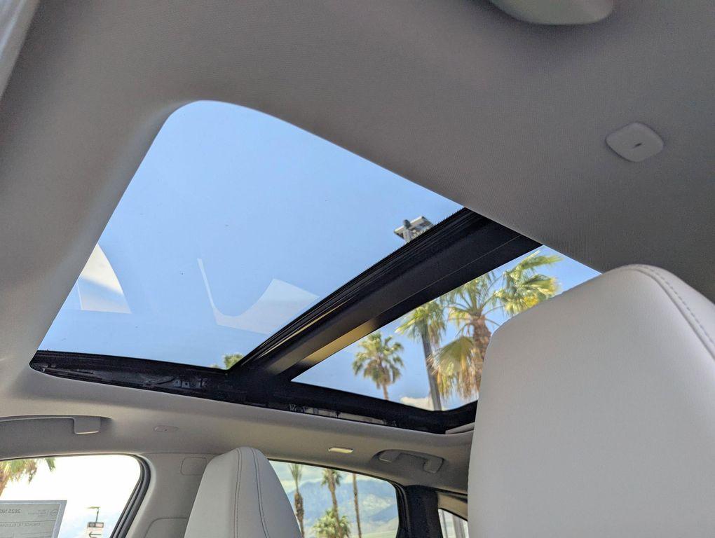new 2025 Nissan Murano car, priced at $40,062