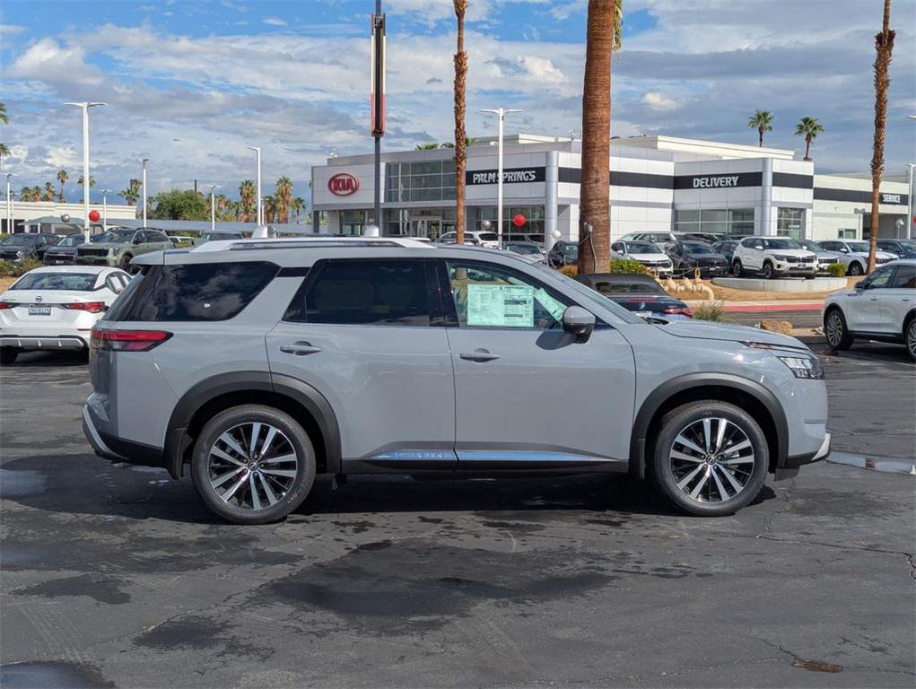 new 2025 Nissan Pathfinder car, priced at $48,278