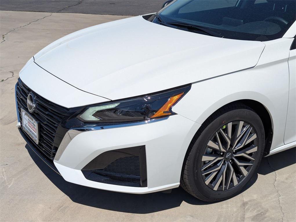 new 2025 Nissan Altima car, priced at $25,992