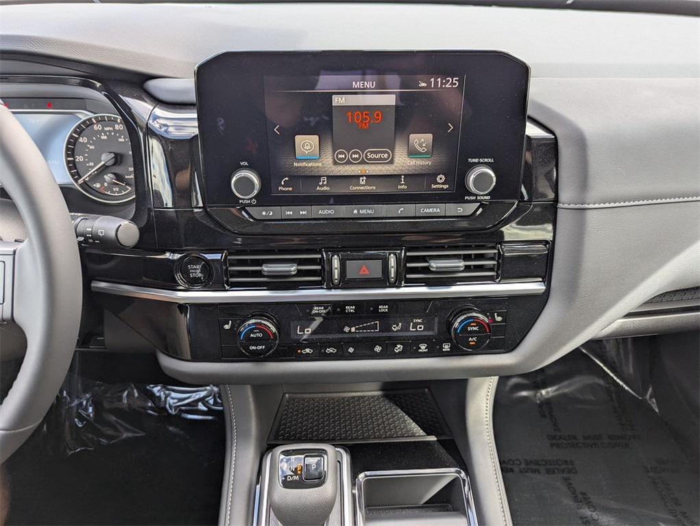 new 2025 Nissan Pathfinder car, priced at $38,797