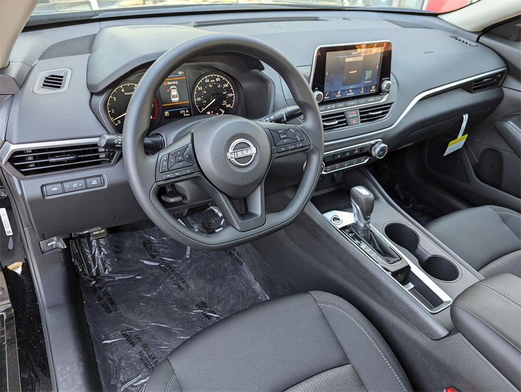 new 2025 Nissan Altima car, priced at $24,977
