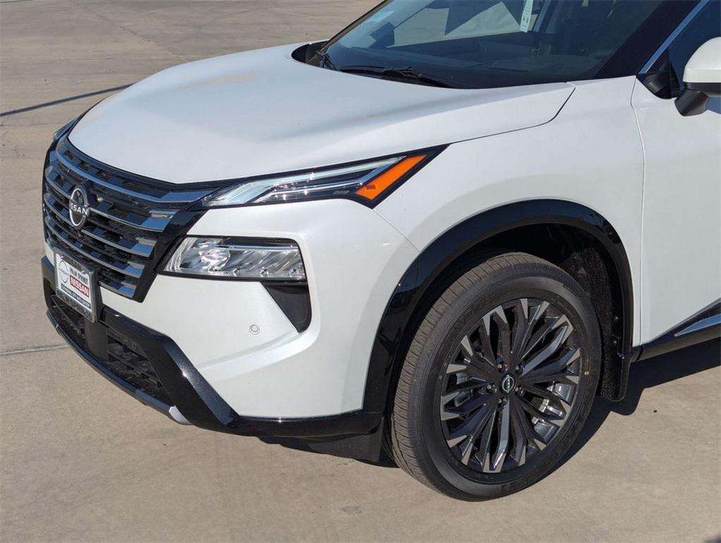 new 2025 Nissan Rogue car, priced at $40,660