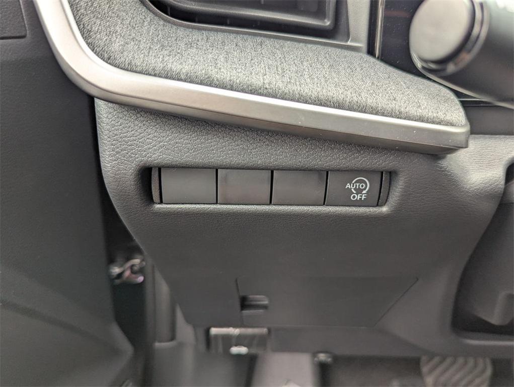 new 2025 Nissan Kicks car, priced at $23,935