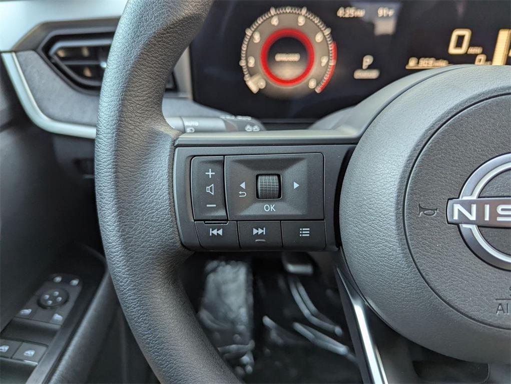 new 2025 Nissan Kicks car, priced at $22,529