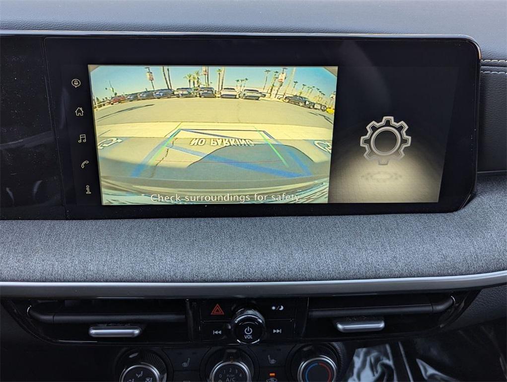 new 2025 Nissan Kicks car, priced at $22,529