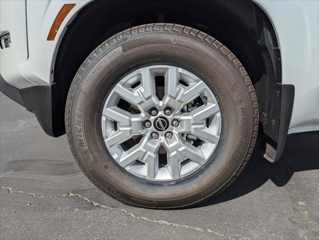 new 2024 Nissan Frontier car, priced at $40,390