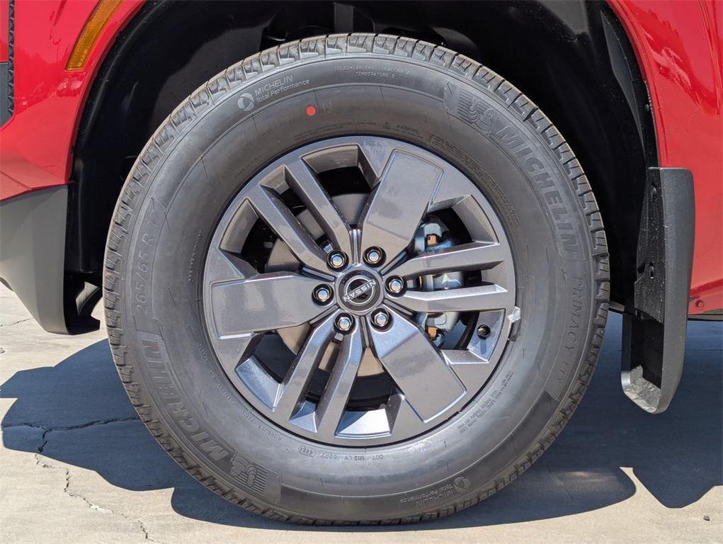 new 2025 Nissan Frontier car, priced at $32,676