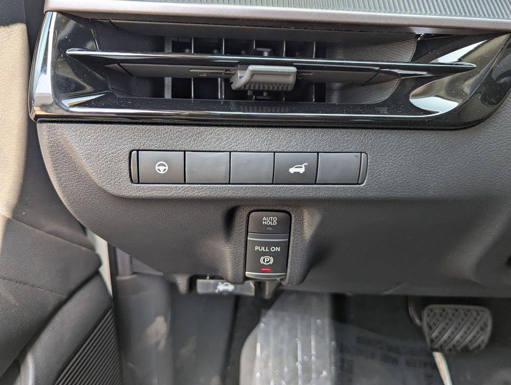 new 2025 Nissan Murano car, priced at $41,013