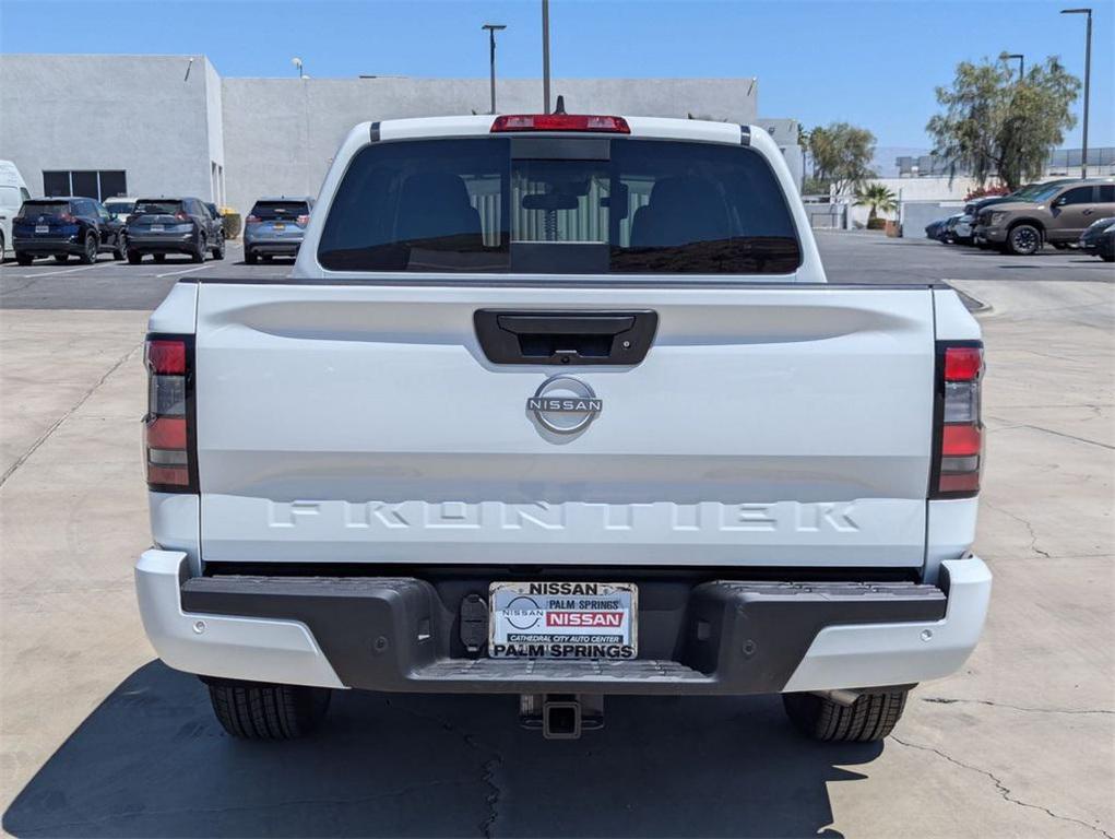 new 2025 Nissan Frontier car, priced at $33,059