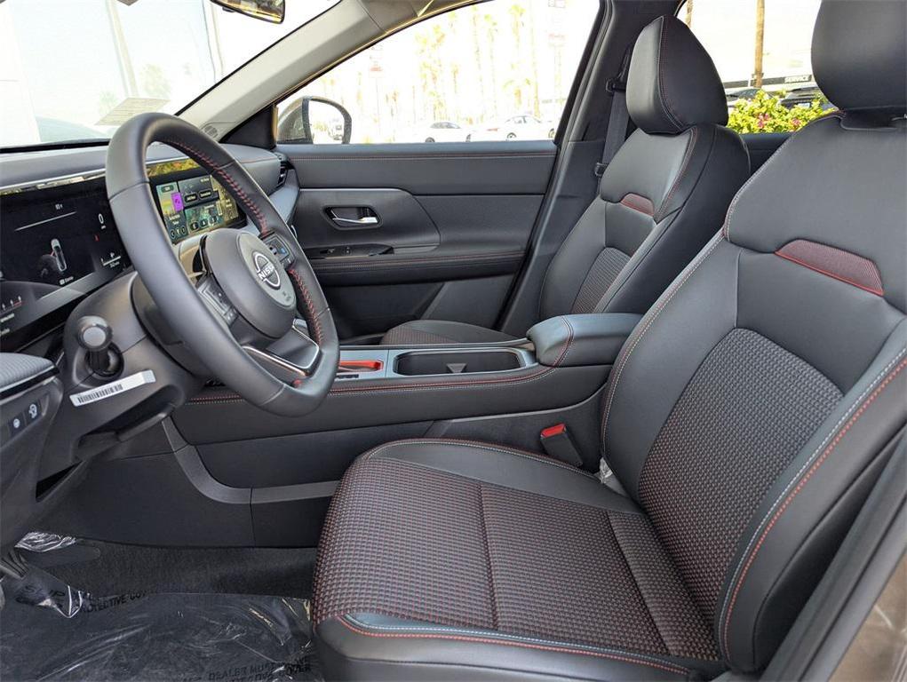 new 2025 Nissan Kicks car, priced at $26,684