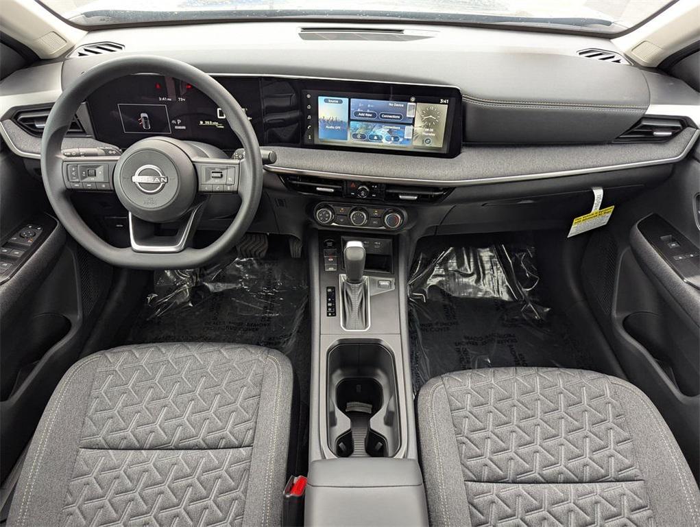 new 2025 Nissan Kicks car, priced at $24,251