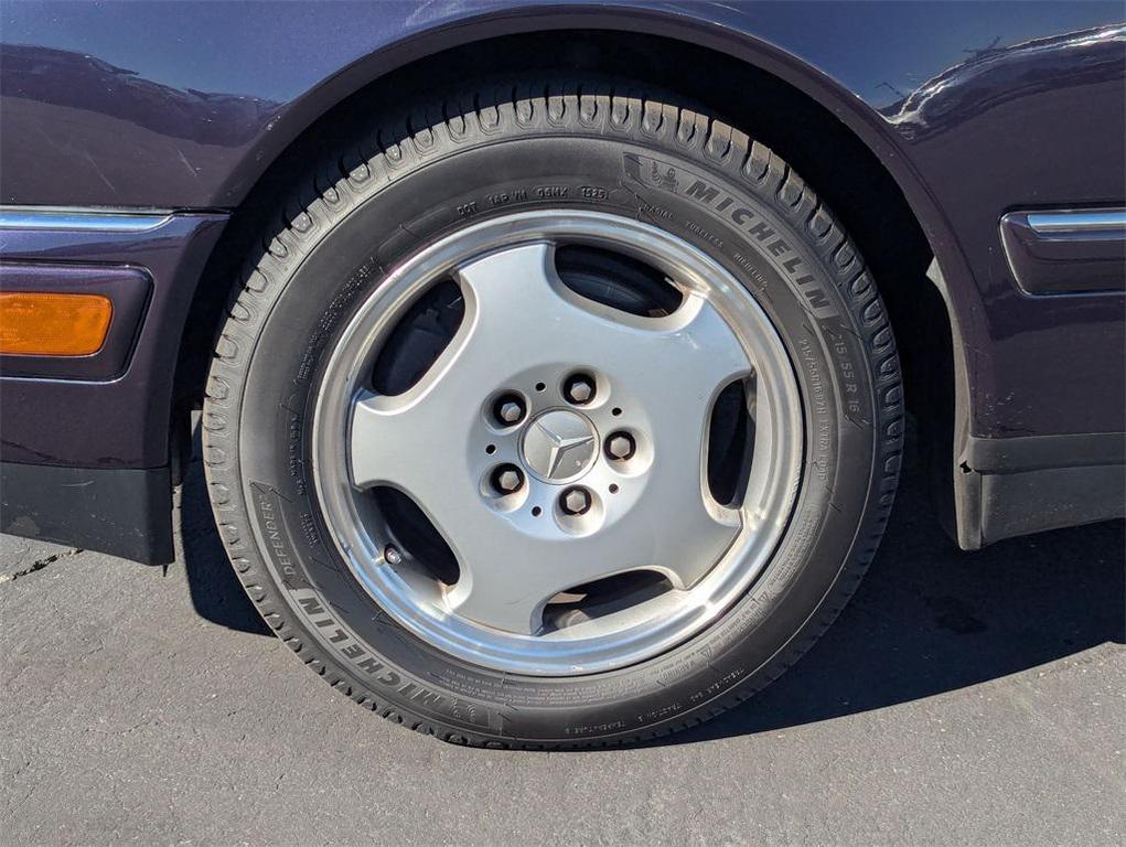 used 1997 Mercedes-Benz E-Class car, priced at $10,995