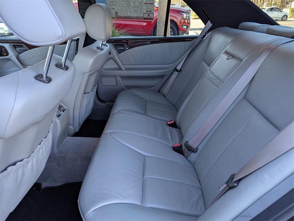 used 1997 Mercedes-Benz E-Class car, priced at $10,995