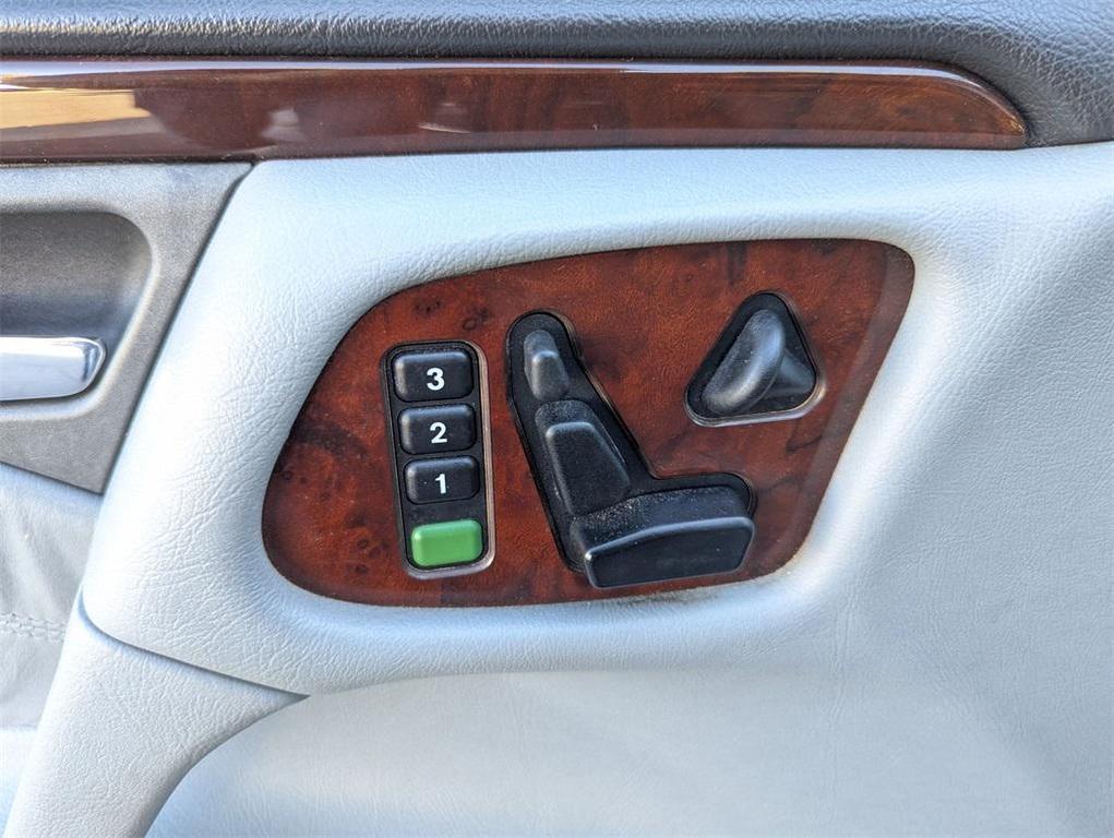 used 1997 Mercedes-Benz E-Class car, priced at $10,995