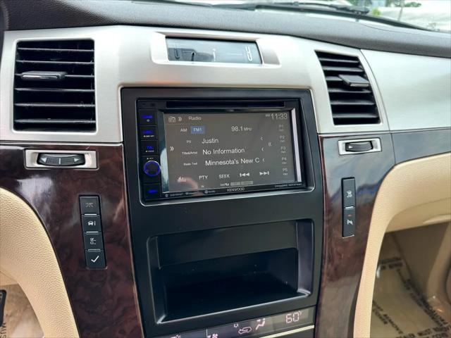 used 2007 Cadillac Escalade EXT car, priced at $8,995