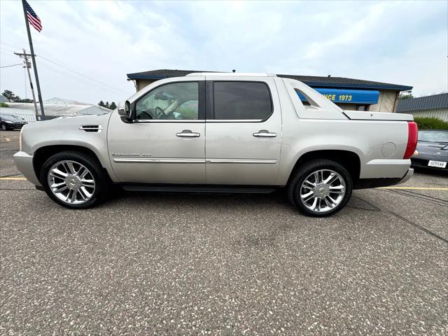 used 2007 Cadillac Escalade EXT car, priced at $8,995