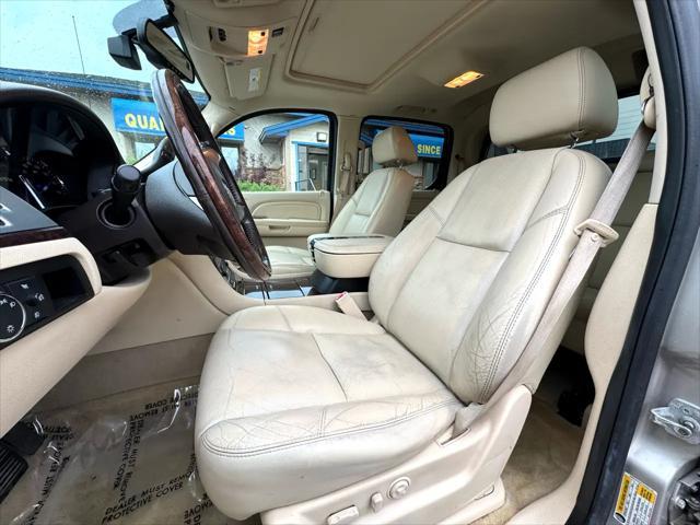 used 2007 Cadillac Escalade EXT car, priced at $8,995