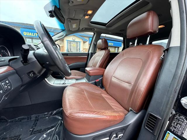 used 2009 Hyundai Veracruz car, priced at $7,995