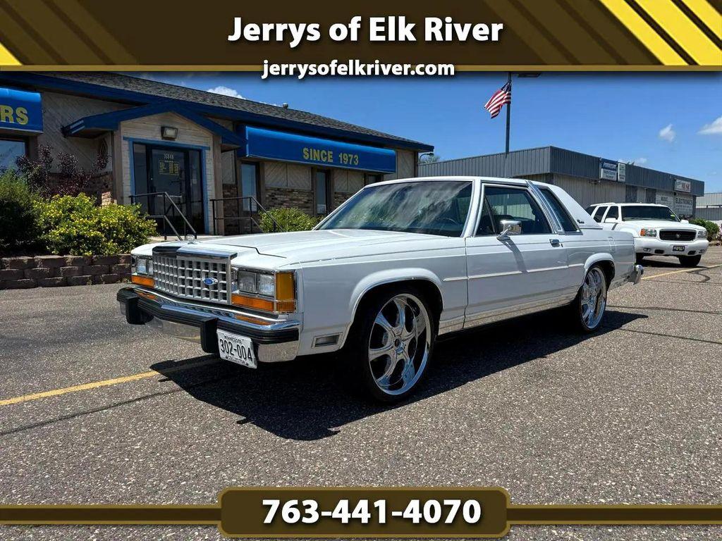 used 1986 Ford Crown Victoria car, priced at $5,488