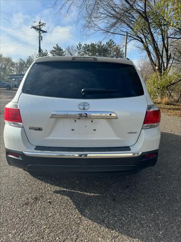 used 2012 Toyota Highlander car, priced at $15,995