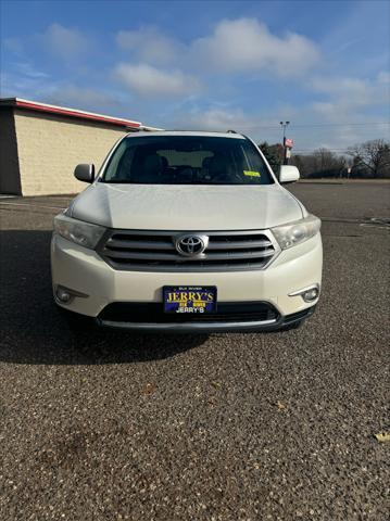 used 2012 Toyota Highlander car, priced at $15,995